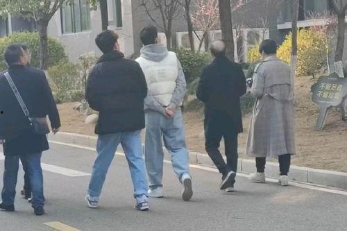 最新吃瓜事件网红,揭秘近期热门事件背后的真相 第1张 最新吃瓜事件网红,揭秘近期热门事件背后的真相 第1张